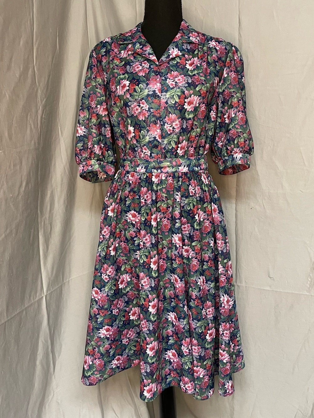 Vintage 80s California Looks Floral Midi Dress in Pink and Green